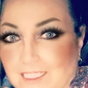 Meet your Posher, Melinda